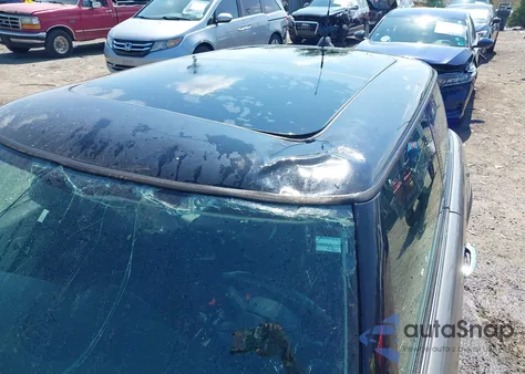 2011 Mini Cooper из США, поврежденный, VIN WMWSU3C58BT251692